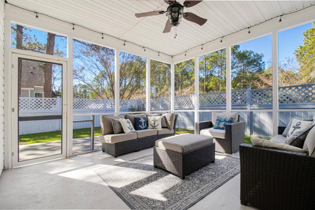 The Cottage At Arbor Creek Southport Exterior photo